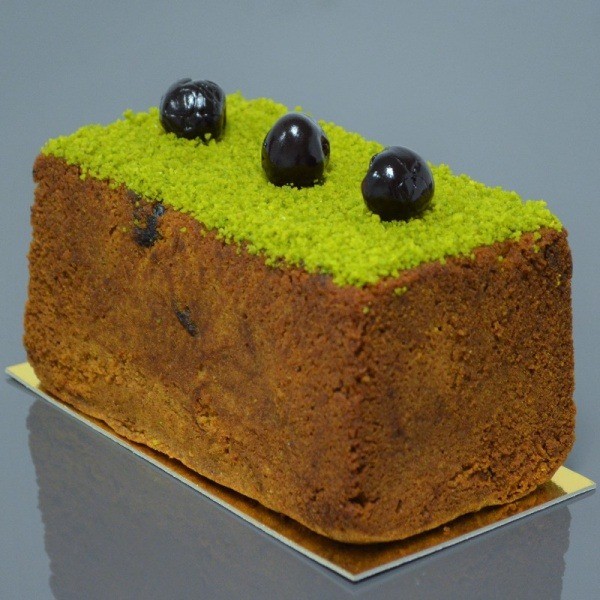 Cake fruité aux saveurs de Pistache et de Cerises Griottes Amarena de Stéphane Pasco