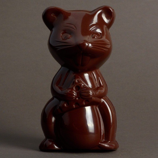 Moulage Souris de Pâques en Chocolat Noir de Stéphane Pasco, artisan Chocolatier à Nantes