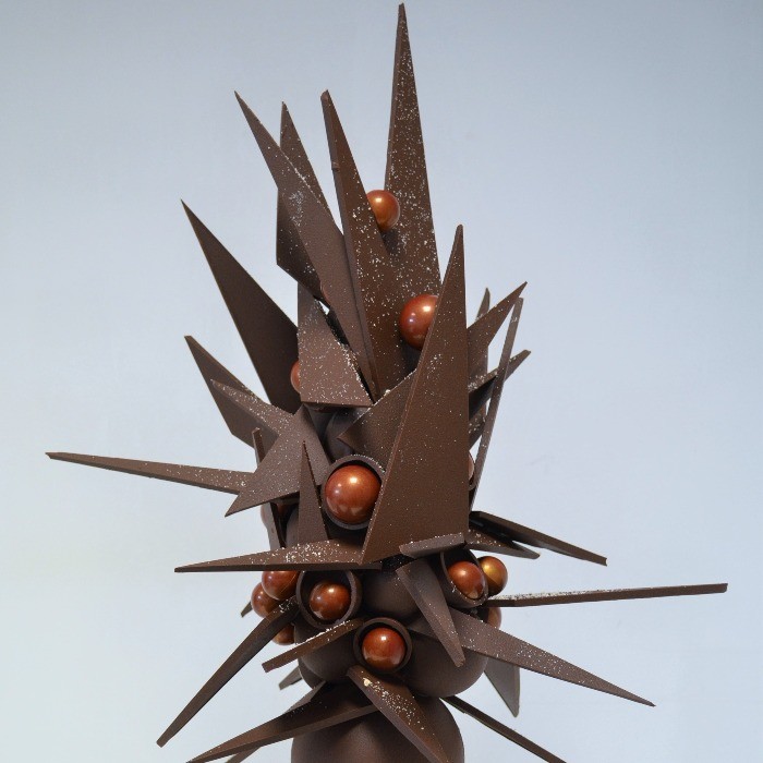 Pièce artistique en Chocolat en forme d'Arbre Épine de Stéphane Pasco, artisan Chocolatier