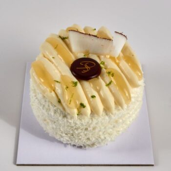 Pavlova Exotique, Coulis Citron Vert, Chantilly Noix de Coco et Marmelade Ananas Citon Vert, de Stéphane Pasco, artisan Pâtissier à Nantes