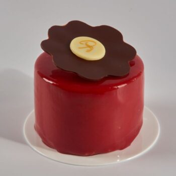 Pâtisserie A Rougir entre Mousse Chocolat Noir et Ganache Framboise, de Stéphane Pasco, artisan Pâtissier à Nantes