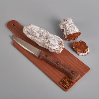 Saucisson en trompe l'oeil, en Chocolat Noir et Lait, Noisette, Gianduja et Sablé Breton pour la fête des Pères, de Stéphane Pasco artisan Chocolatier à Nantes et Vertou