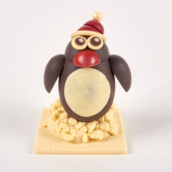 Le Pingouin Loulou, un montage de Noël en Chocolat Blanc et Noir plein de Gourmandises, de Stéphane Pasco, artisan Chocolatier à Nantes