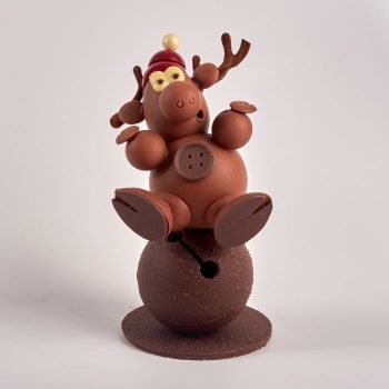 Renne Chouchou, un montage de Noël en Chocolat Noir et Lait plein de Gourmandises, de Stéphane Pasco, artisan Chocolatier à Nantes