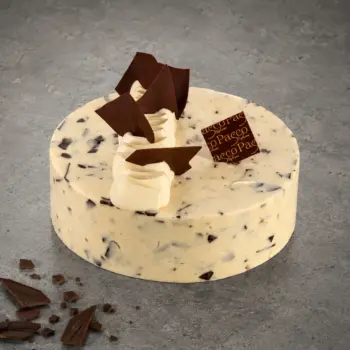 Entremet Glacé Stracciatella, saveurs Yaourt et Chocolat, de Stéphane Pasco, artisan glacier à Nantes et Vertou