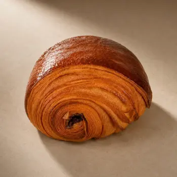 Pain au Chocolat fait maison de Stéphane Pasco, artisan pâtissier à Nantes et Vertou