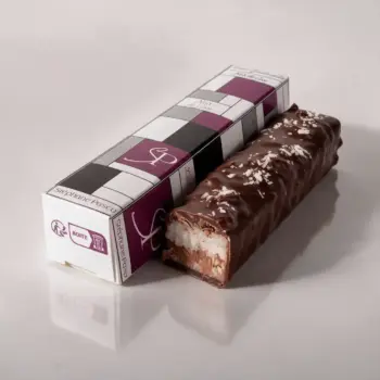 Coupe de la Barre Gourmande Noix de Coco, enrobée de Chocolat Noir, de Stéphane Pasco, chocolatier à Nantes et Vertou